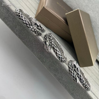 [Select]NEW OBSIDIAN & DIAMOND SERPENT BRACELET