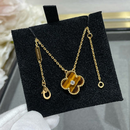 [Select]CLOVER 15MM DIAMOND AND YELLOW TIGER'S EYE AGATE necklace