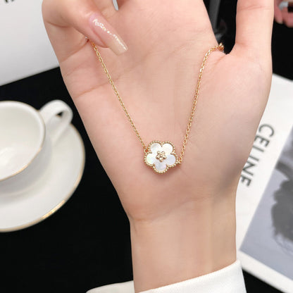 [Select]LUCKY WHITE MOP PLUM BLOSSOM  BRACELET