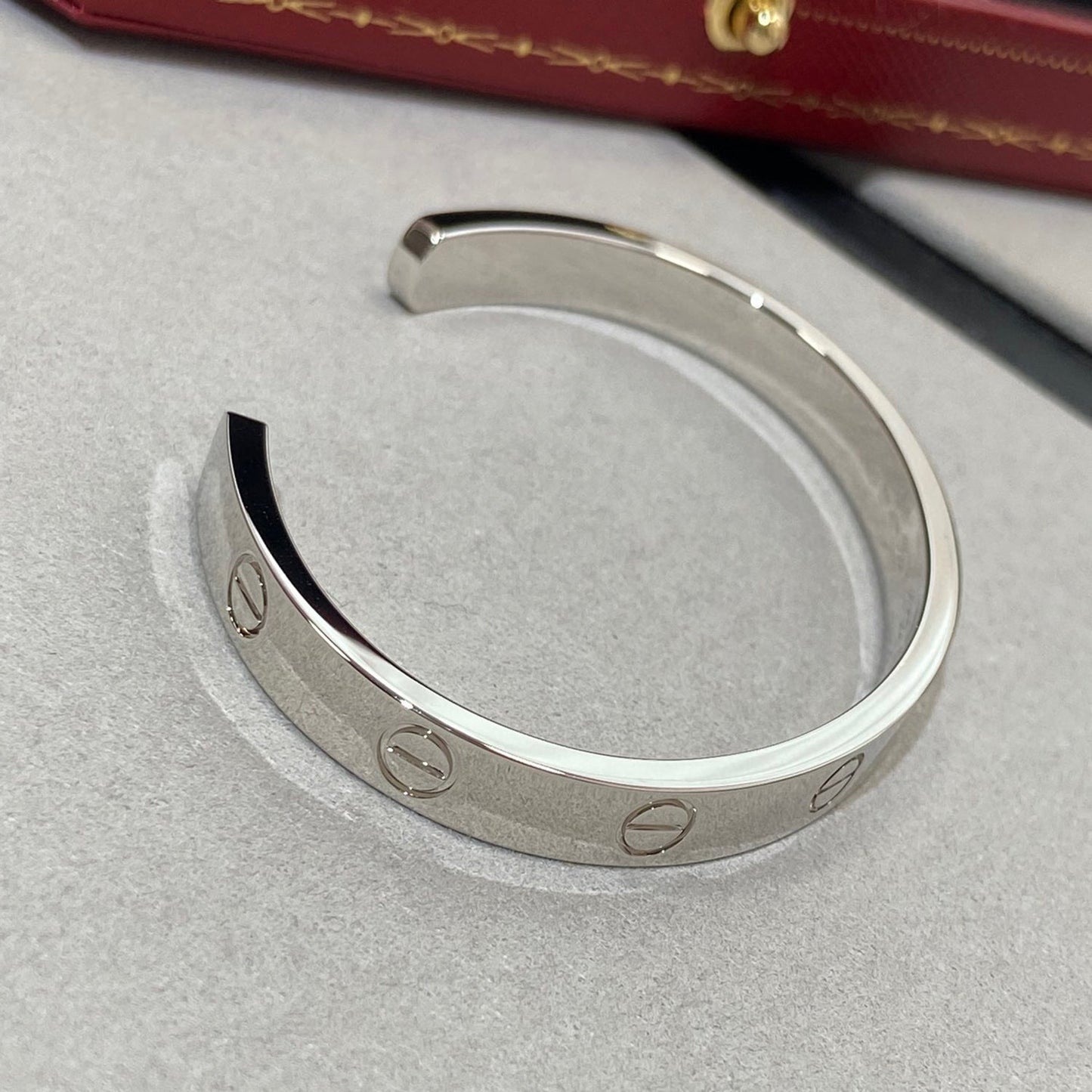 [Select]LOVE BRACELET 6.1MM 1 DIAMOND OPEN CUFF