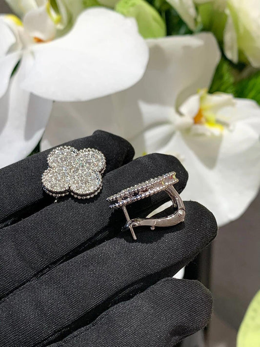 [Select]CLOVER 20MM MOTIFS DIAMOND STUD EARRINGS SILVER