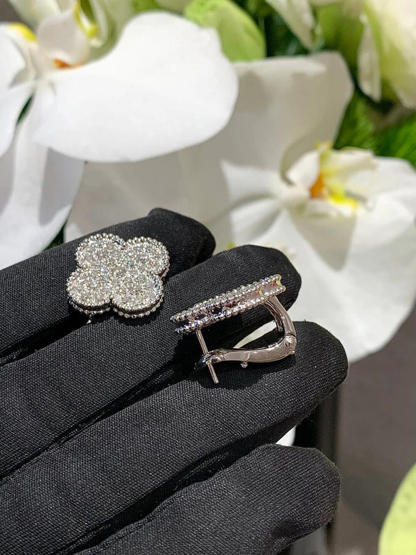 [Select]CLOVER 20MM MOTIFS DIAMOND STUD EARRINGS SILVER