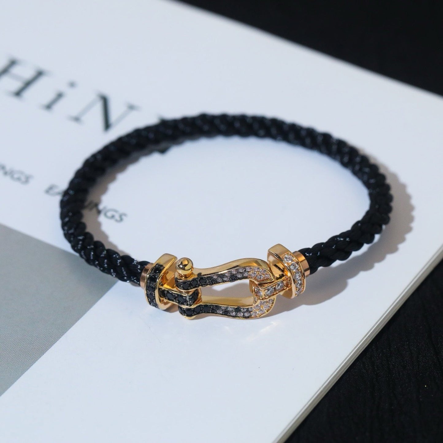 [Select]FORCE LARGE HORSESHOE BLACK WHITE DIAMOND BRACELET Select GOLD