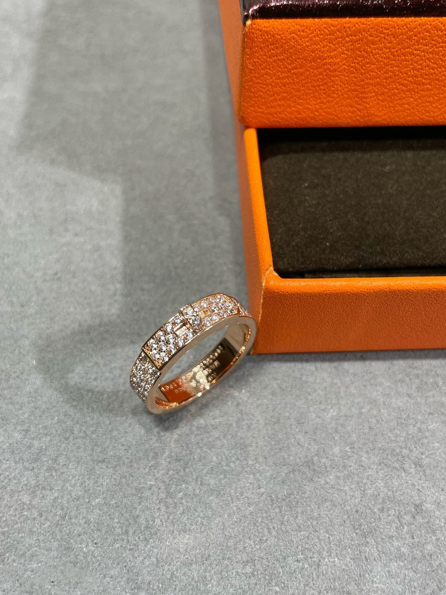 [Select]KELLY PINK GOLD DIAMOND RING