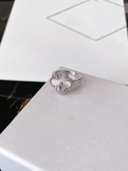 [Select]CLOVER SILVER RING