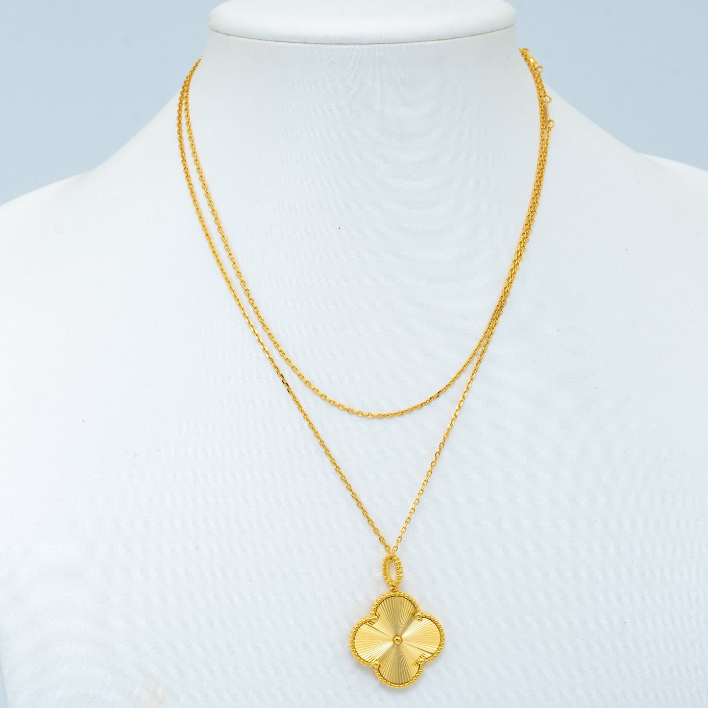 [Select]CLOVER 25MM PEDANT NECKLACE GOLD