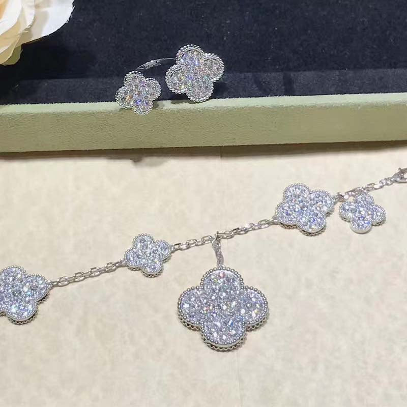 [Select]CLOVER 6 MOTIFS SILVER DIAMOND BRACELET