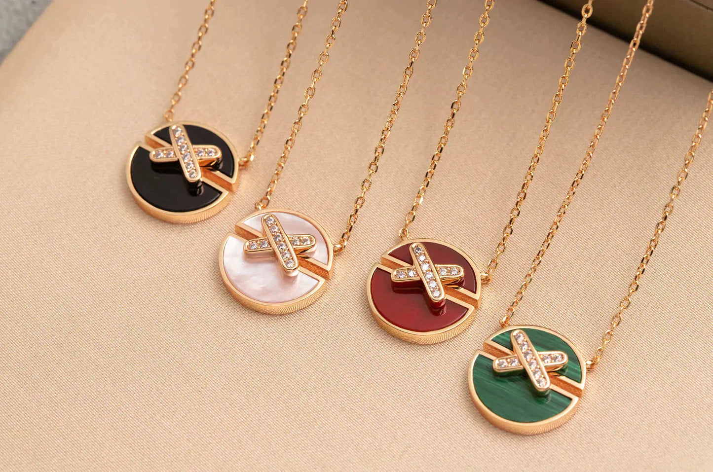 [Select]JEUX DE Select GOLD DIAMOND NECKLACE