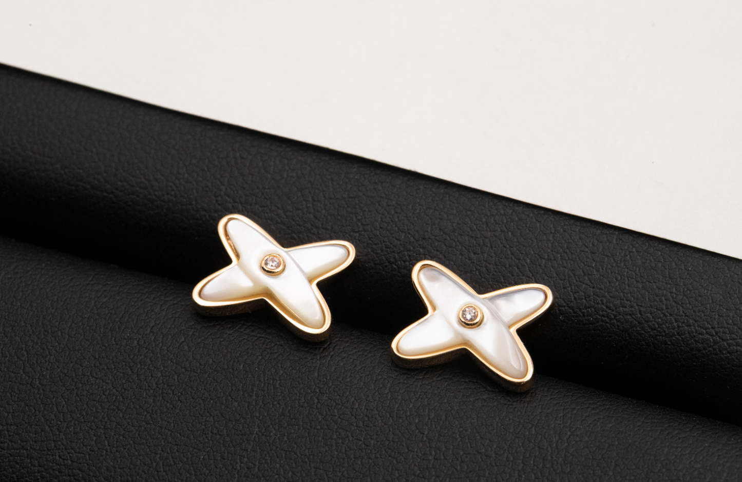 [Select]JEUX DE WHITE MOP Select GOLD DIAMOND EARRINGS