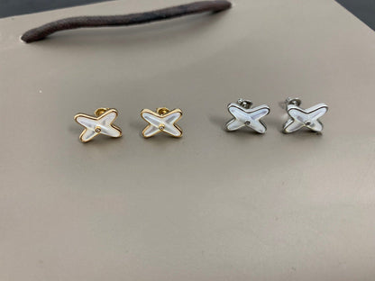 [Select]JEUX DE WHITE MOP SILVER DIAMOND EARRINGS