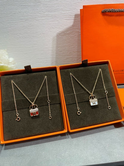 [Select]H CIRCE MOISSANITE PENDANT NECKLACE GOLD
