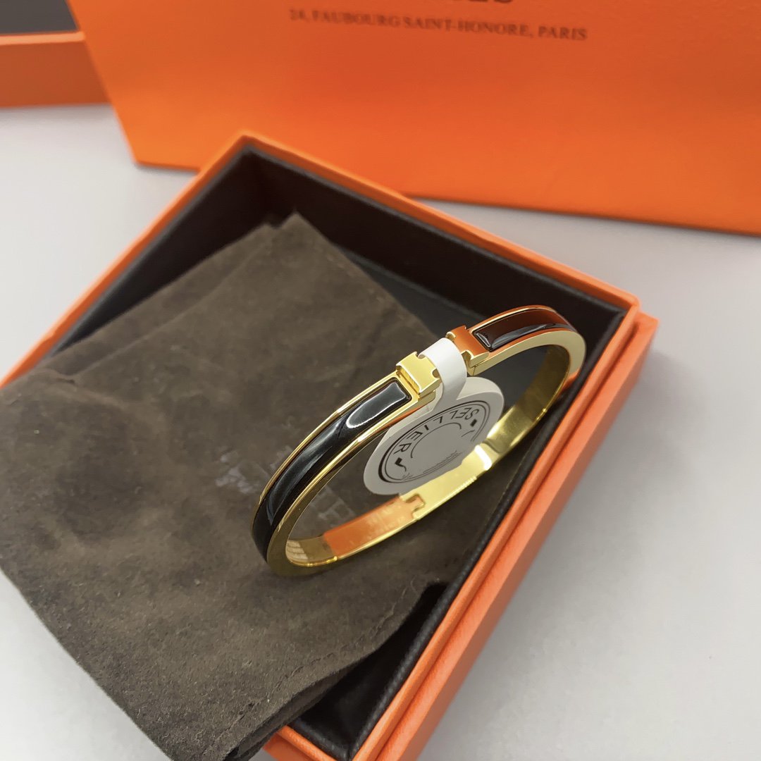 [Select]CLASSIC HM CLIC BLACK 8MM ENAMEL BRACELET