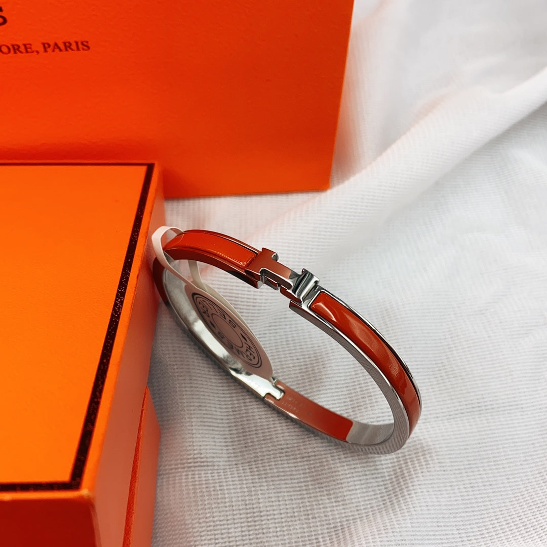 [Select]CLASSIC HM CLIC RED 8MM ENAMEL BRACELET