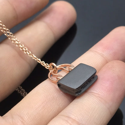 [Select]WOMEN'S HM AMULETTES CONSTANCE PENDANT NECKLACE