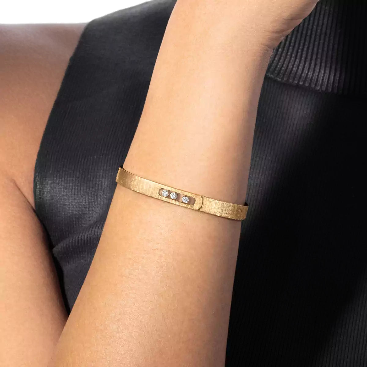 [Select]Move Noa Ciselé bangle