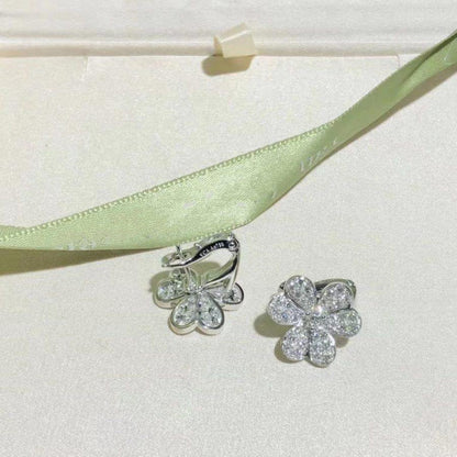 [Select]FRIVOLE SILVER FLOWER DIAMOND EARRINGS