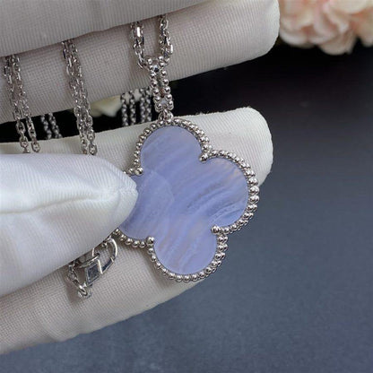 [Select]CLOVER SILVER CHALCEDONY BIG CLOVER NECKLACE