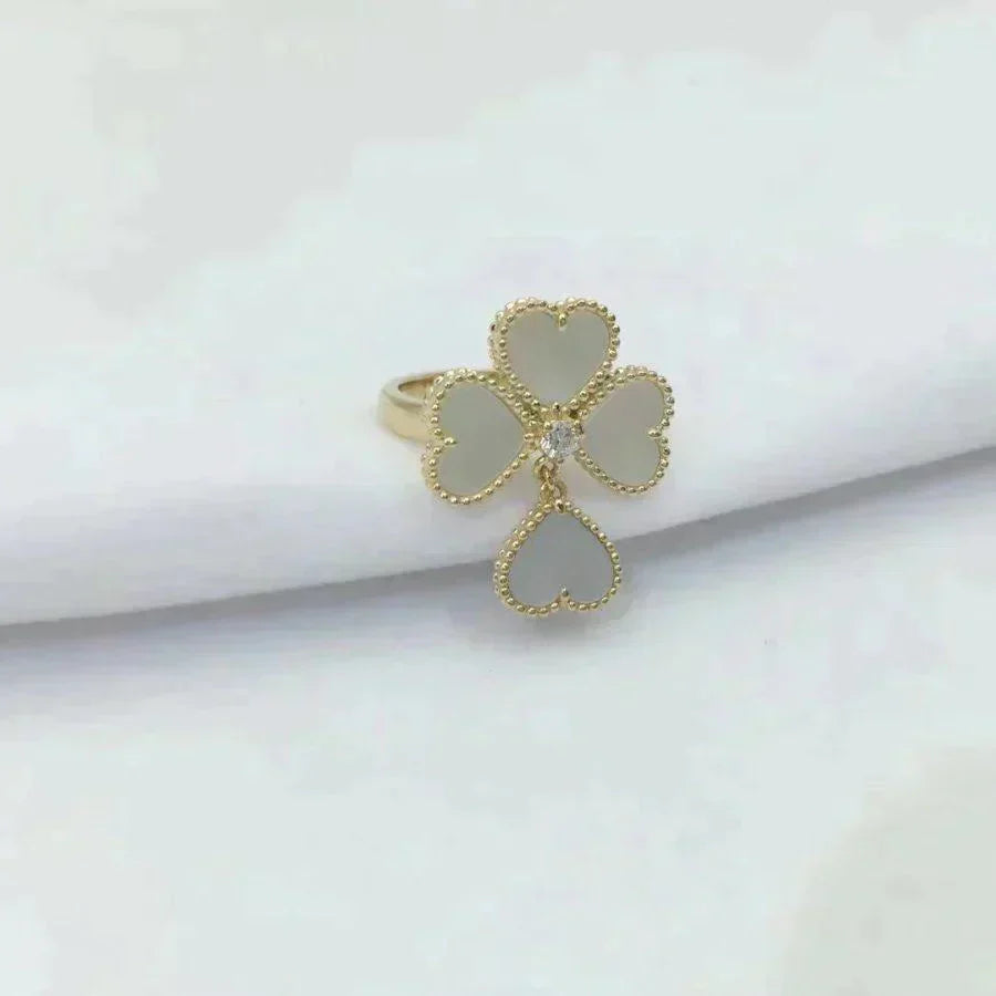 [Select]SWEET CLOVER WHITE MOP RING