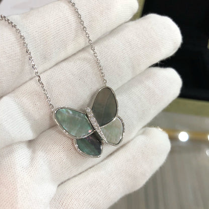 [Select]LARGE BUTTERFLY SILVER PENDANT DIAMOND NECKLACE