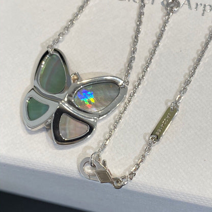 [Select]LARGE BUTTERFLY SILVER PENDANT DIAMOND NECKLACE