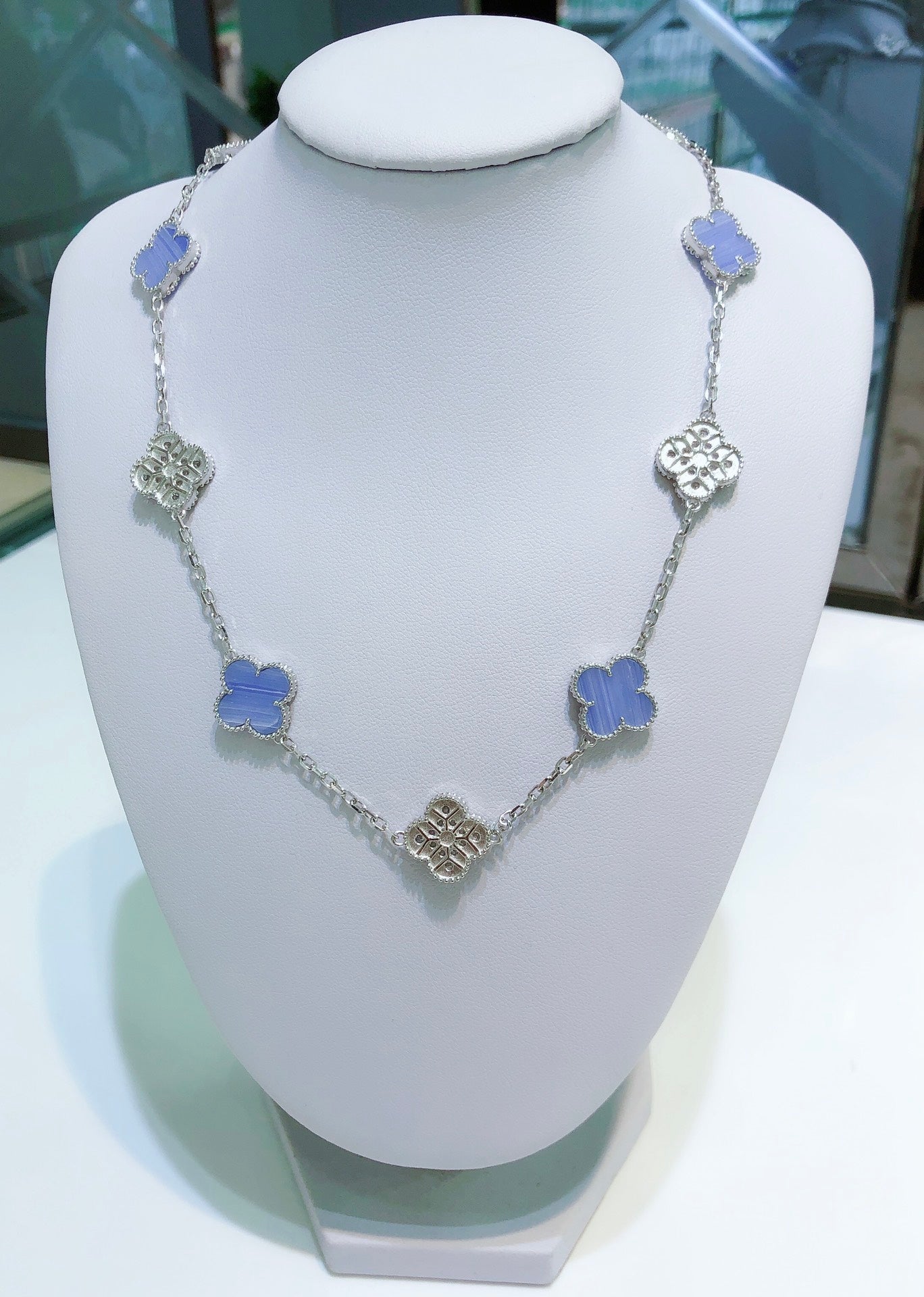 [Select]CLOVER 10 MOTIFS CHALCEDONY DIAMONDS SILVER NECKLACE