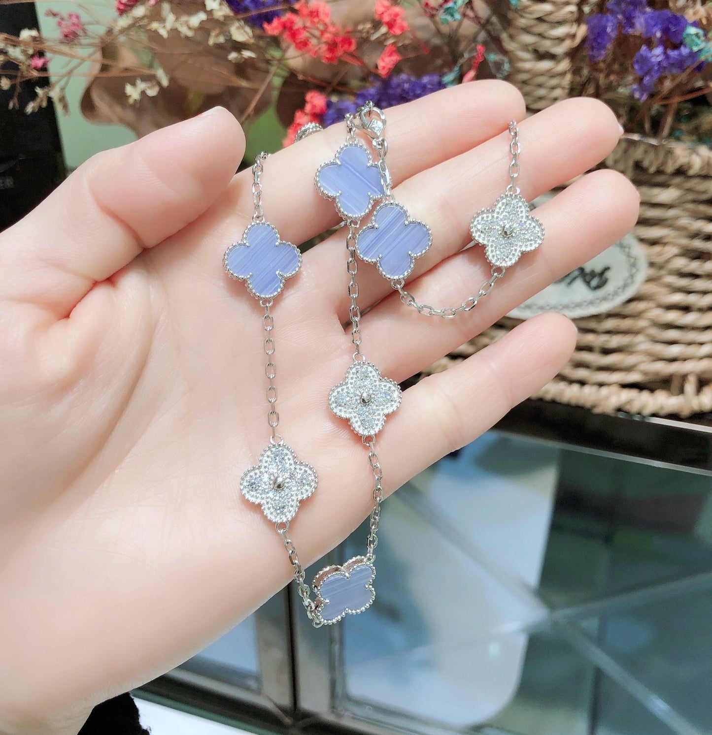 [Select]CLOVER 10 MOTIFS CHALCEDONY DIAMONDS SILVER NECKLACE